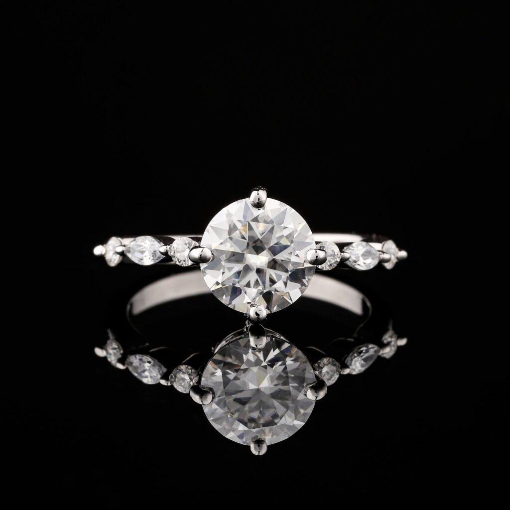 Veronica Ring